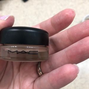 Mac Paint Pot